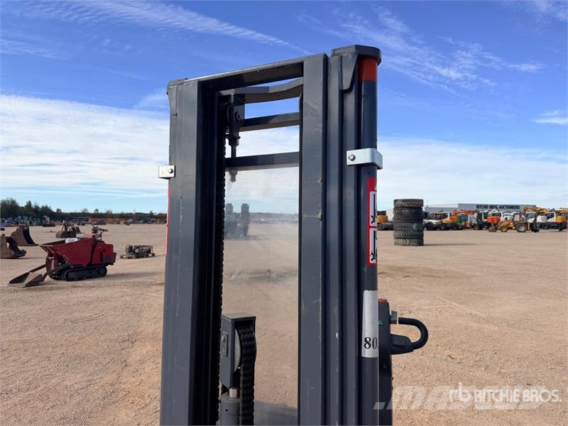 OMG 720KAC 2000 kg Transpalette Electrique Electric St 보행식 리치 지게차