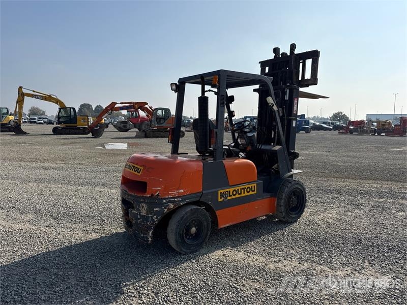 OMG Ergos 35D 3500 kg Forklift Інше