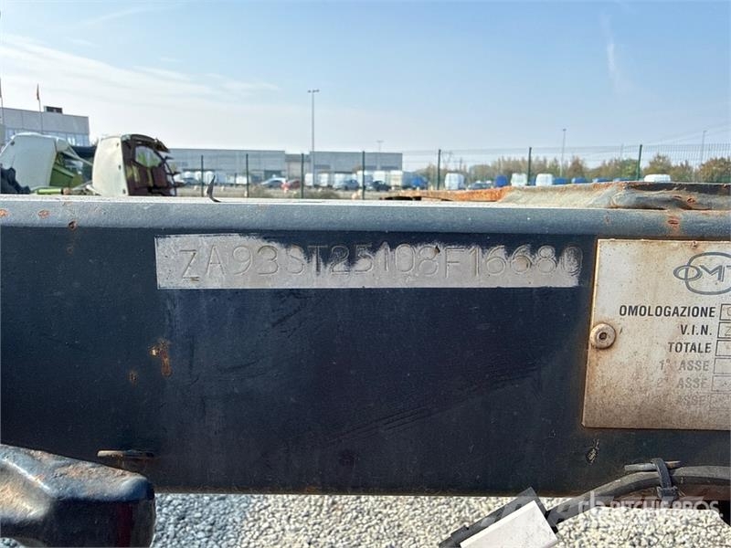 OMT 3ST01/ADR Roll-Off Trailer Portaalsysteem aanhanger