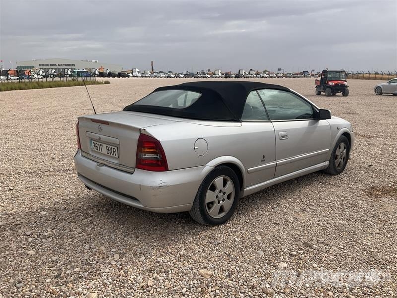 Opel Astra Automobile Sõiduautod