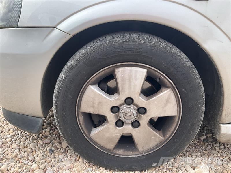 Opel Astra Automobile Sõiduautod