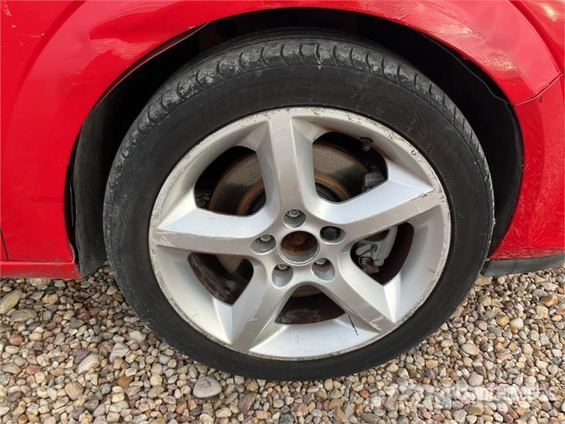 Opel Astra Automobile Automobili