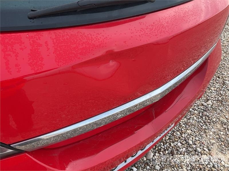 Opel Astra Automobile Automobili