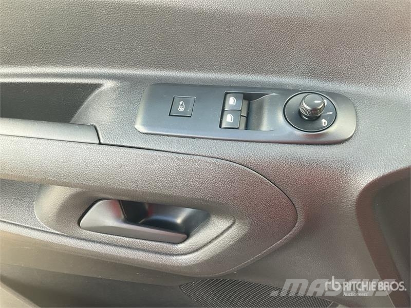 Opel Combo Cargo Van Preču pārvadāšanas furgoni