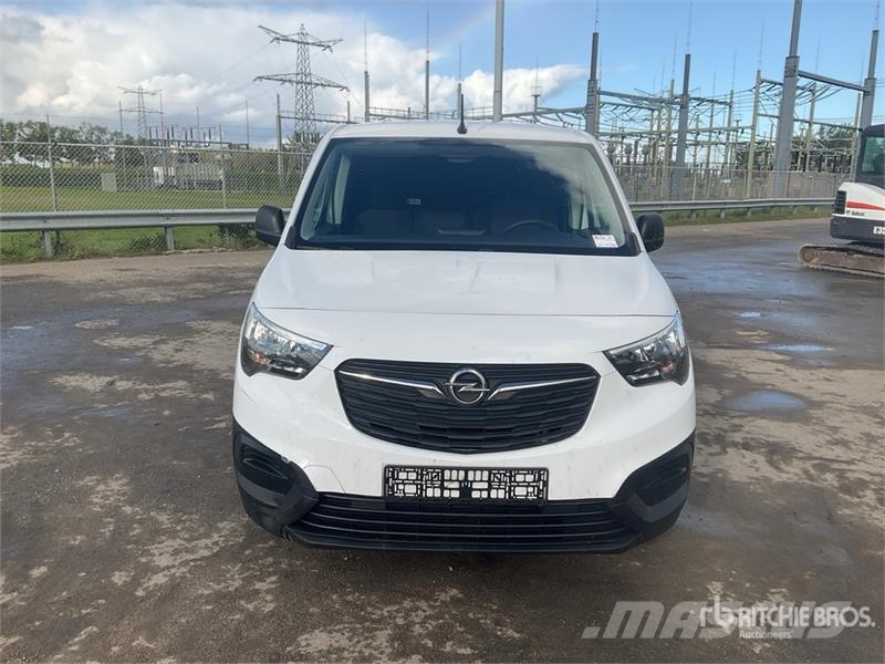 Opel Combo Cargo Van Preču pārvadāšanas furgoni