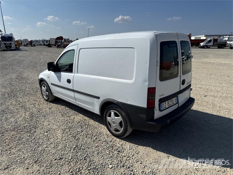Opel Combo Cargo Van Dostavna vozila / kombiji