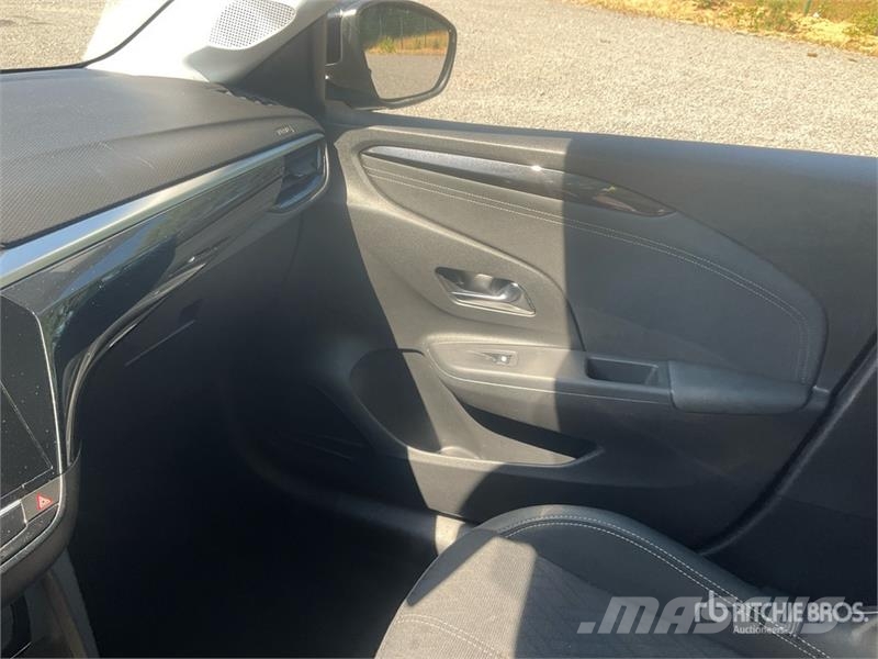 Opel Corsa 1.2T 74 KW Elegance Automobile Otomobiller