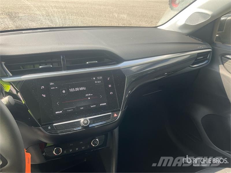 Opel Corsa 1.2T 74 KW Elegance Automobile Otomobiller