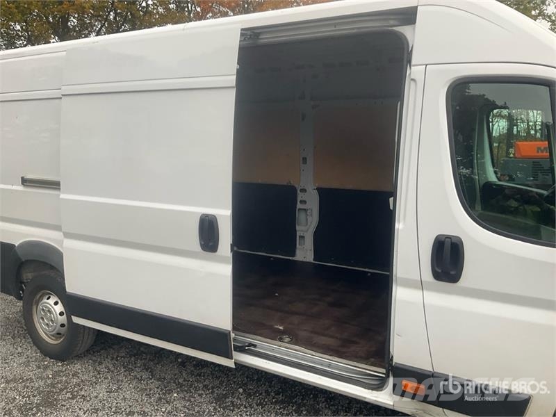 Opel Movano 2.2 103 KW KA L4H2 Cargo Van (Inoperable) Dostavna vozila / kombiji