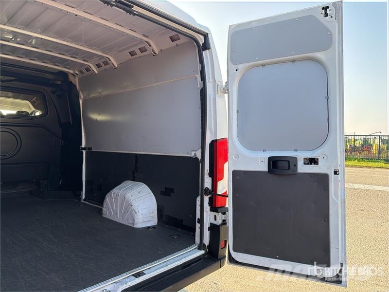 Opel Movano 2.2 103 KW Mixto KA L4H2 - 7 Seats Cargo Va Kaubikud