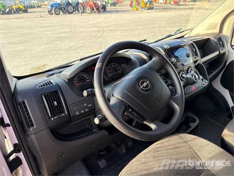 Opel Movano 2.2 103 KW Mixto KA L4H2 7-seats Cargo Van Kaubikud