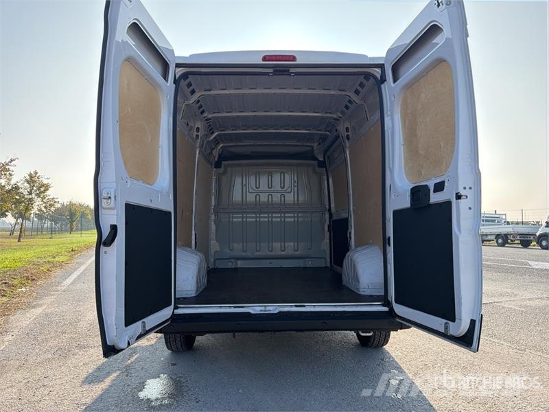 Opel Movano 2.2 103 KW KA L2H2 Cargo Van Kaubikud