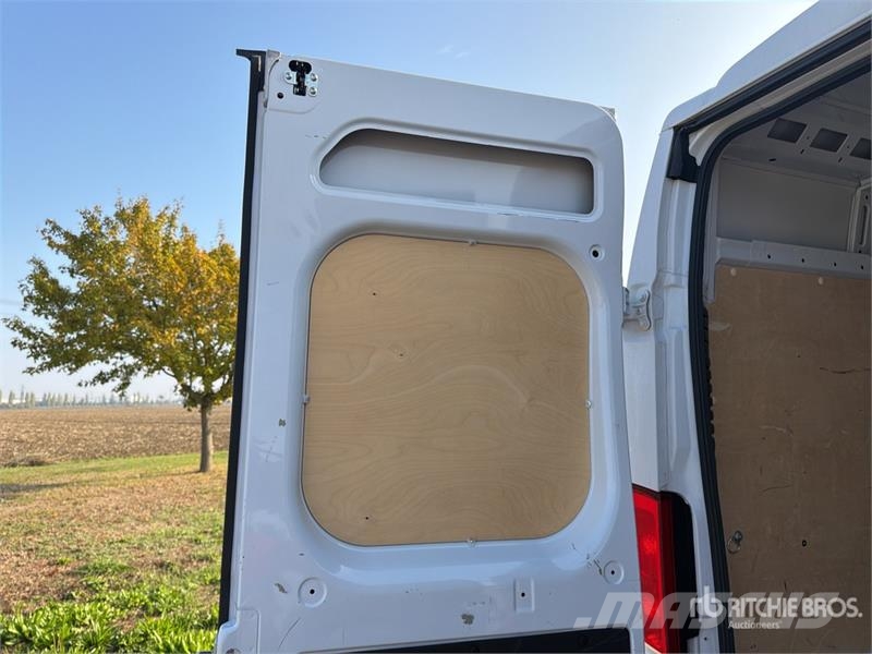 Opel Movano 2.2 103 KW KA L2H2 Cargo Van Kaubikud