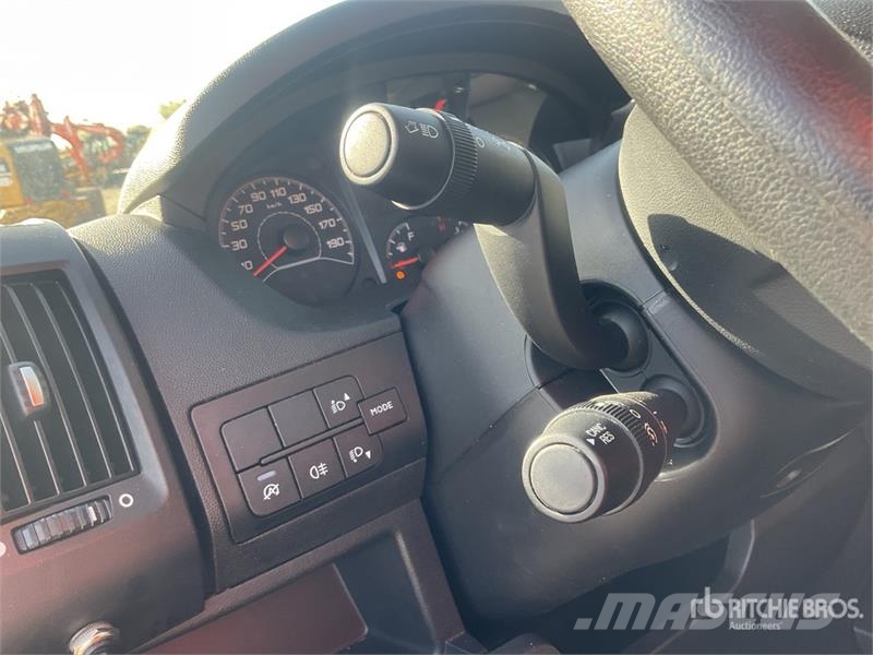Opel Movano 2.2 103 KW PR PL L4 Cargo Van Panel vans