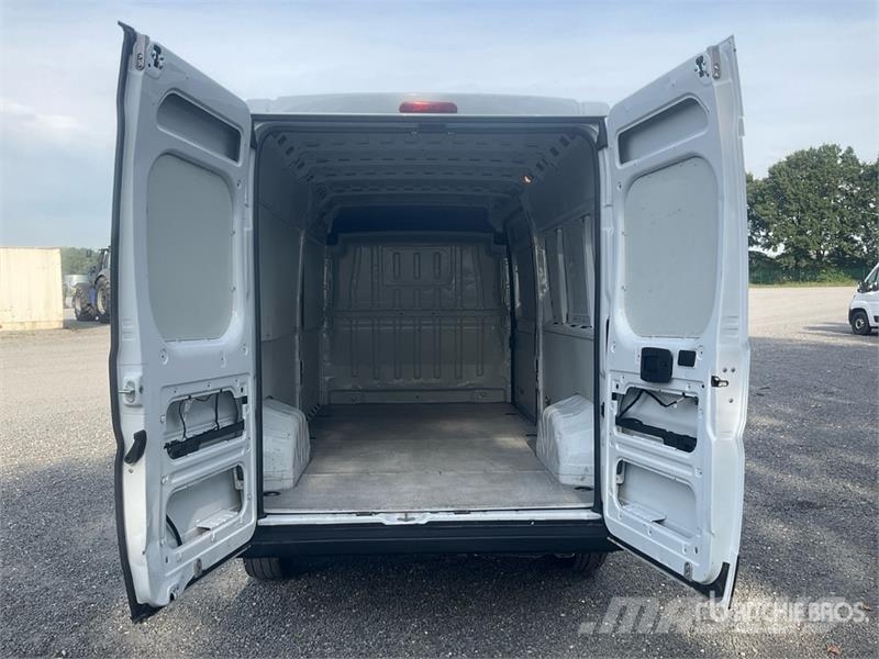 Opel Movano 2.2 103 KW KA L3H2 Cargo Van Lätta skåpbilar