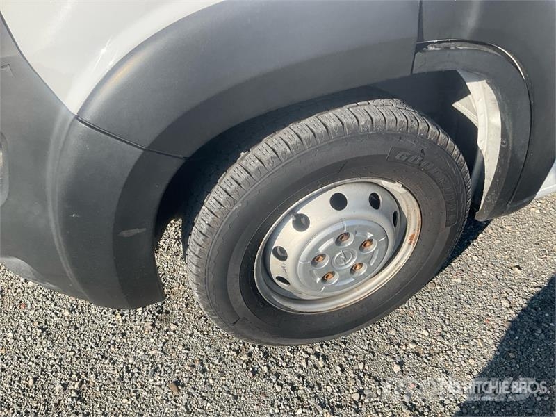 Opel Movano 2.2 103 KW KA L4H2 Cargo Van Gesloten bedrijfswagens