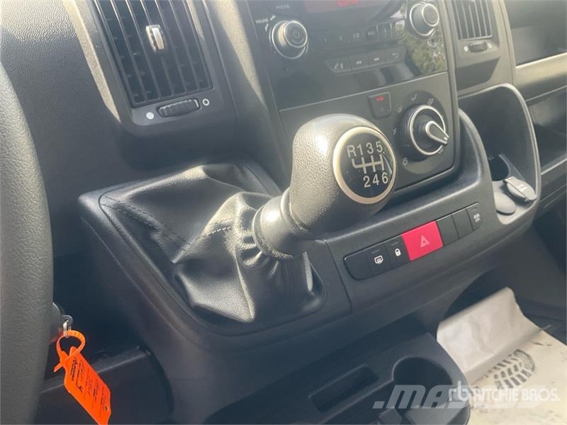 Opel Movano 2.2 103 KW KA L4H2 Cargo Van Gesloten bedrijfswagens