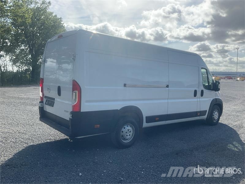 Opel Movano 2.2 103 KW KA L4H2 Cargo Van Gesloten bedrijfswagens