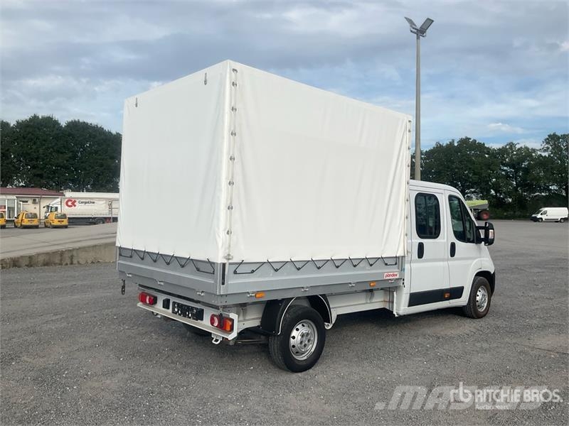 Opel Movano 2.2 103 KW DOKA PR L3 Crew Cab Curtain Side Box body trucks