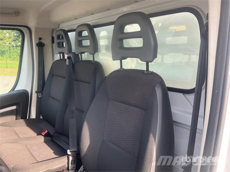 Opel Movano 2.2 103 KW KO/LBW L4 Van Truck Box body trucks