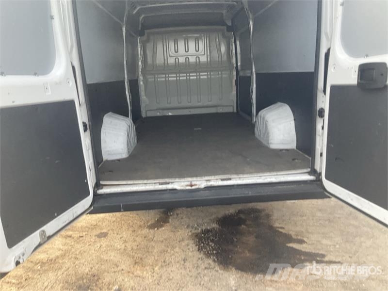 Opel Movano 2.2 103 KW KA L4H2 Cargo Van (Inoperable) Panel vans