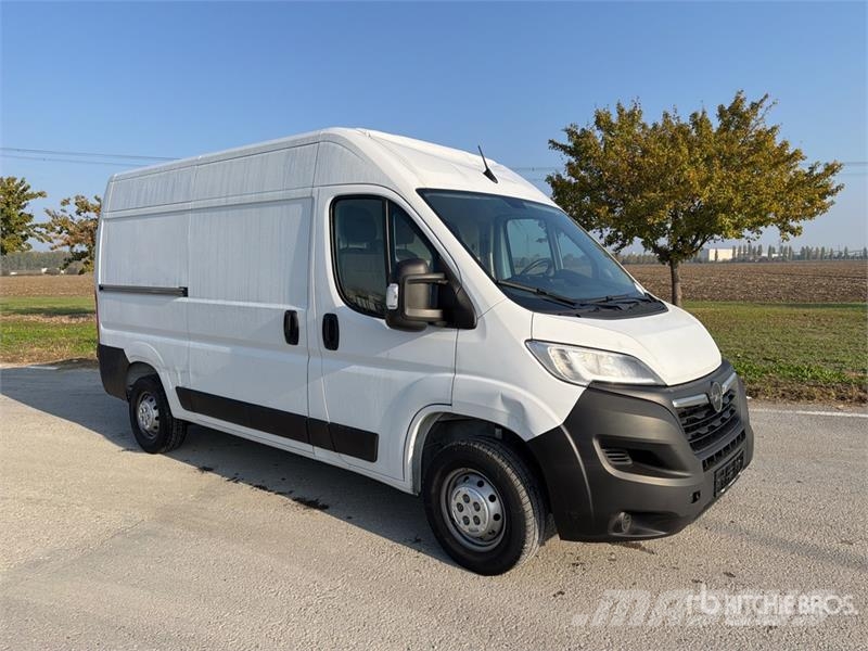 Opel Movano 2.2 103 KW KA L2H2 Cargo Van Kaubikud