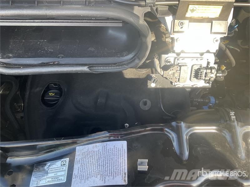 Opel Movano 2.2 103 KW PR PL L4 Cargo Van Panel vans