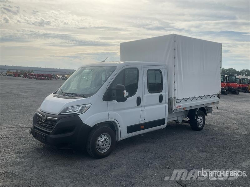 Opel Movano 2.2 103 KW DOKA PR L3 Crew Cab Curtain Side Box body trucks