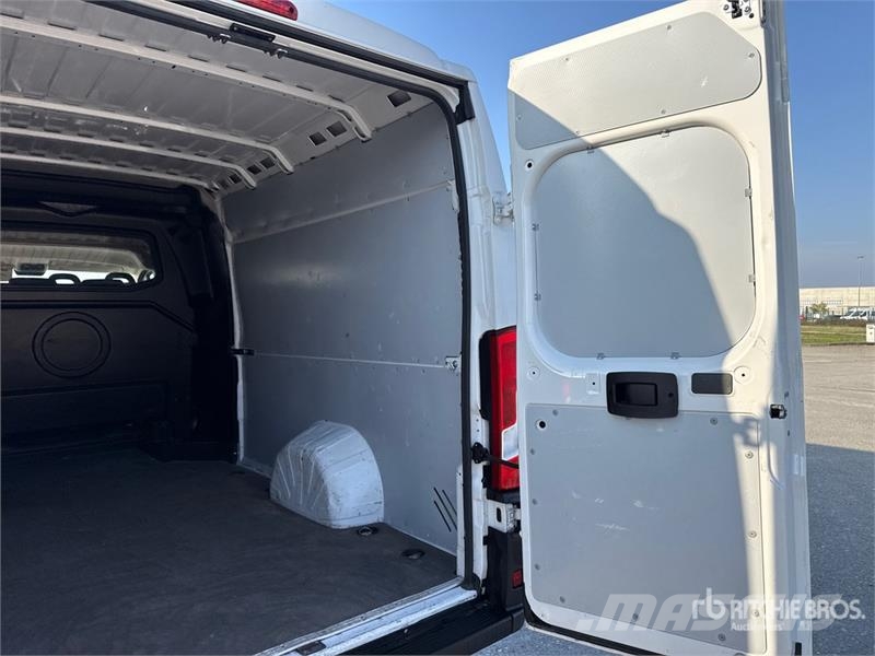 Opel Movano 2.2 103 KW Mixto KA L4H2 7-seats Cargo Van Kaubikud