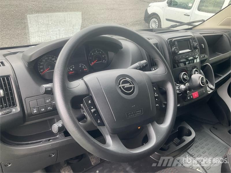 Opel Movano 2.2 103 KW KO/LBW L4 Van Truck Skriňová nadstavba