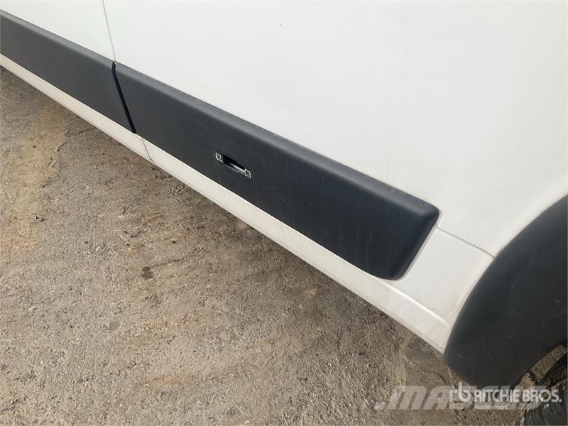 Opel Movano 2.2 103 KW KA L4H2 Cargo Van (Inoperable) Panel vans