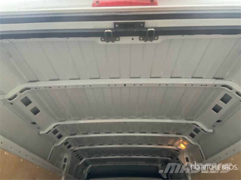 Opel Movano 2.2 103 KW KA L4H2 Cargo Van (Inoperable) Dostavna vozila / kombiji