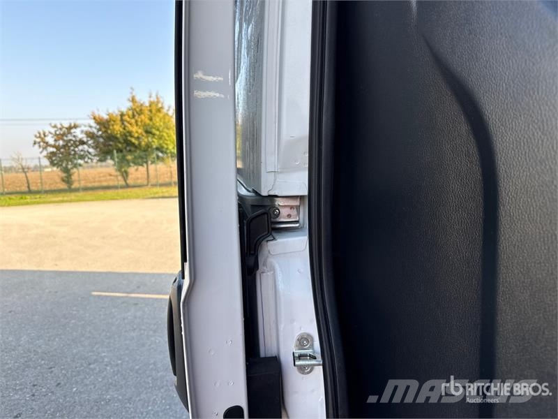 Opel Movano 2.2 103 KW Mixto KA L4H2 7-seats Cargo Van Kaubikud
