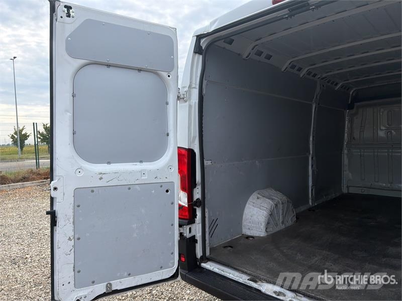 Opel Movano 2.2 103 KW KA L4H2 Cargo Van Kaubikud