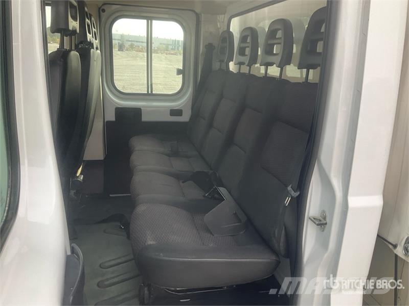 Opel Movano 2.2 103 KW DOKA PR L3 Crew Cab Curtain Side Box body trucks