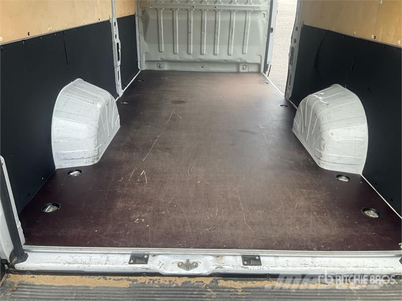 Opel Movano 2.2 103 KW KA L4H2 Cargo Van Panel vanlar