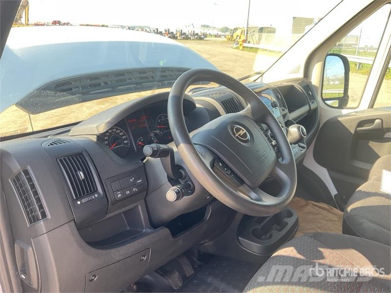 Opel Movano 2.2 103 KW KA L4H2 Cargo Van Kaubikud