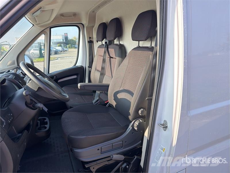Opel Movano 2.2 103 KW KA L2H2 Cargo Van Kaubikud