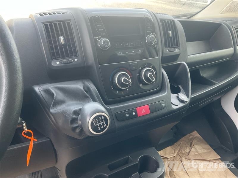 Opel Movano 2.2 103 KW KA L3H2 Cargo Van Lätta skåpbilar