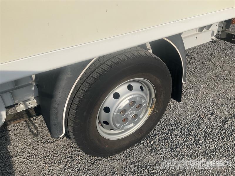 Opel Movano 2.2 103 KW KO/LBW L4 Van Truck Box body trucks