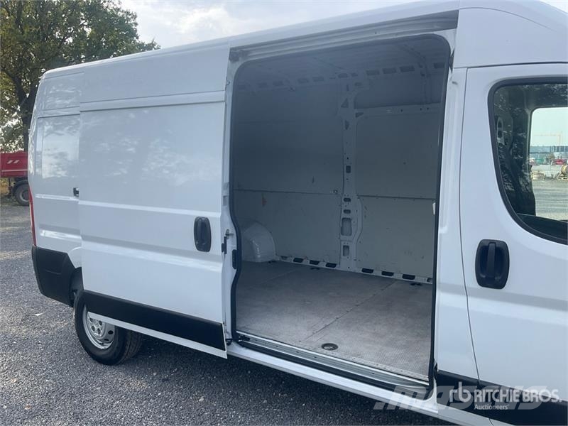 Opel Movano 2.2 103 KW KA L3H2 Cargo Van Lätta skåpbilar