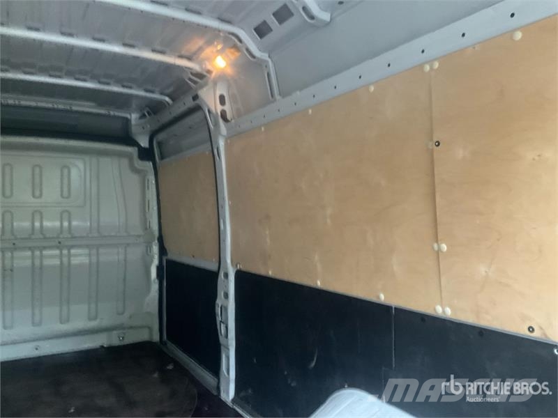 Opel Movano 2.2 103 KW KA L4H2 Cargo Van (Inoperable) Dostavna vozila / kombiji