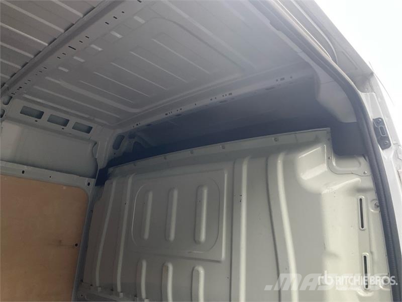 Opel Movano 2.2 103 KW KA L4H2 Cargo Van (Inoperable) Dostavna vozila / kombiji