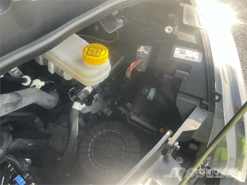 Opel Movano 2.2 103 KW KA L3H2 Cargo Van Lätta skåpbilar