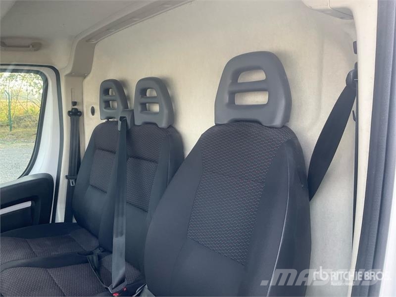 Opel Movano 2.2 103 KW KA L3H2 Cargo Van Lätta skåpbilar