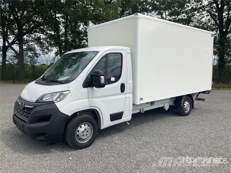 Opel Movano 2.2 103 KW KO/LBW L4 Van Truck 厢式货车