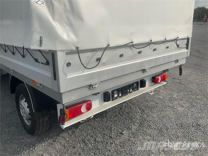 Opel Movano 2.2 103 KW DOKA PR L3 Crew Cab Curtain Side Box body trucks