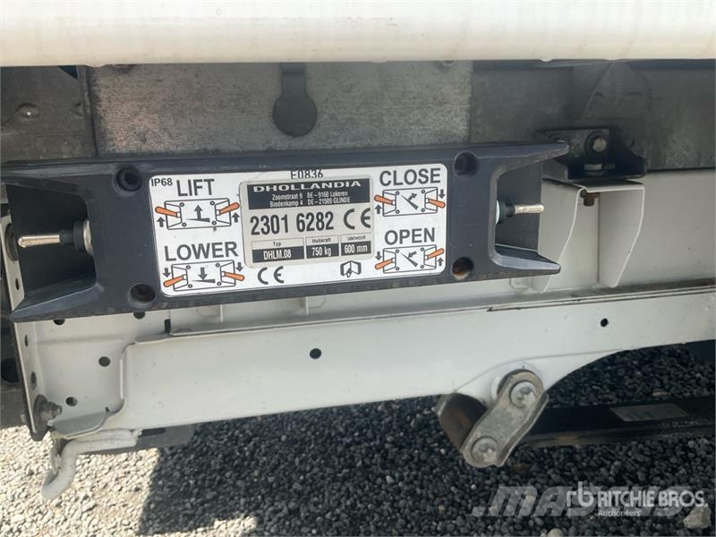 Opel Movano 2.2 103 KW KO/LBW L4 Van Truck Skriňová nadstavba