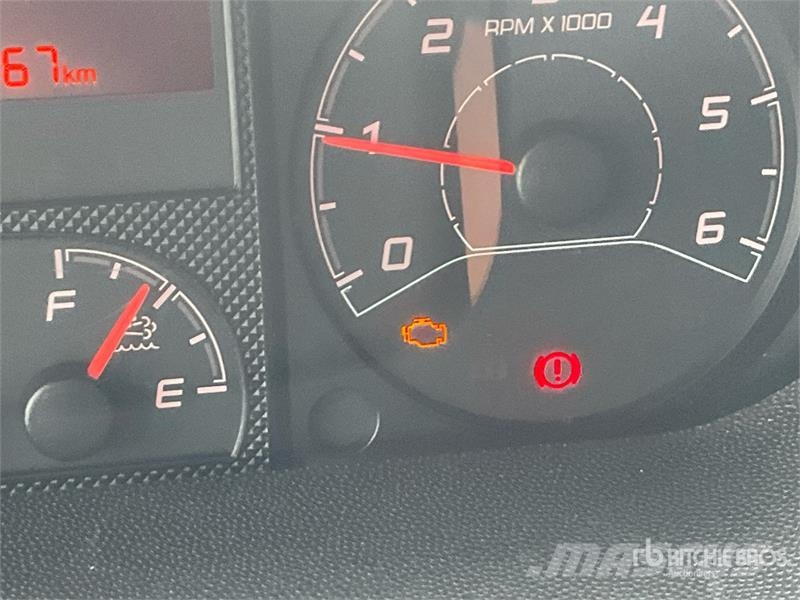 Opel Movano 2.2 103 KW KO/LBW L4 Van Truck Skriňová nadstavba