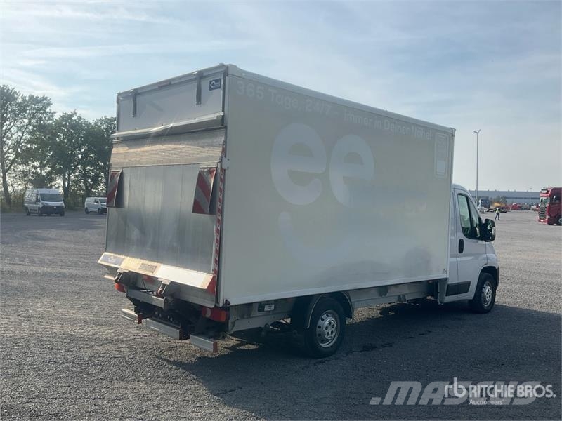 Opel Movano 2.2 103 KW KO/LBW L4 Van Truck Box body trucks